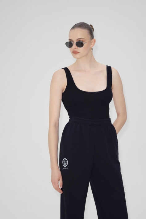 Top Warsaw Black
