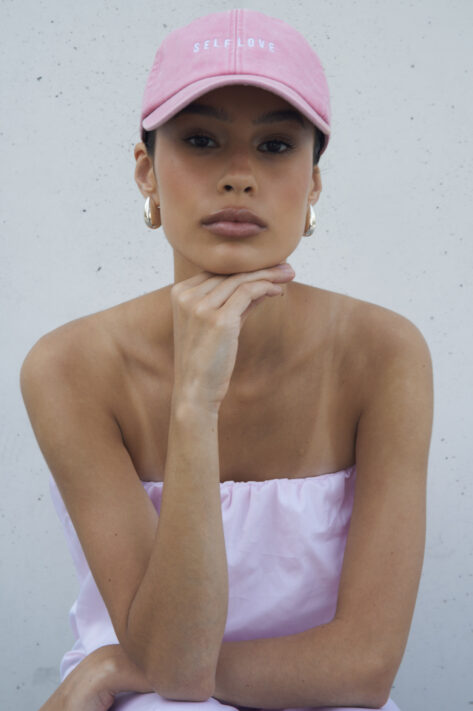 Czapka Self Love Pink